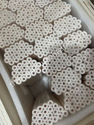 高温アルシントC799 99.7% アルミナ 炉用セラミック隔熱器