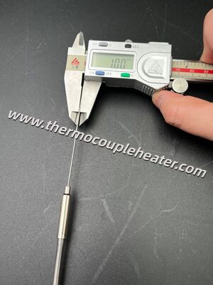 1.0mm 超薄型鉱物隔離型 PT100 RTD センサー 狭い空間用 4本のワイヤー 高精度
